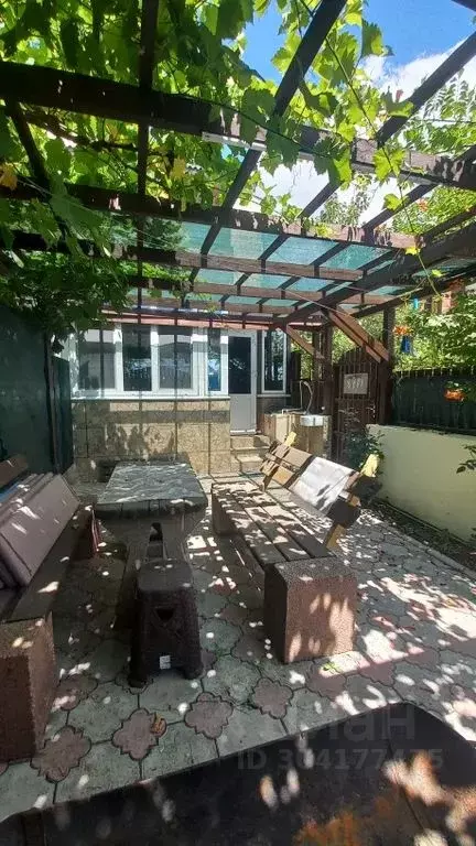 Дом в Крым, Сакский район, Штормовское с/пос, Нептун дачный ... - Фото 2