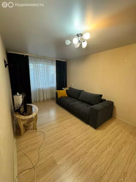 2-комнатная квартира: Уссурийск, улица Вокзальная Дамба, 31 (46.3 м) - Фото 1