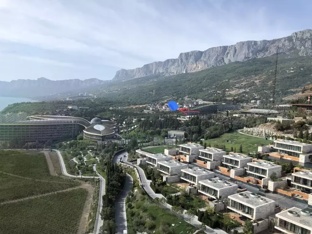 Участок в Крым, Ялта муниципальный округ, с. Оползневое ул. Князя ... - Фото 1