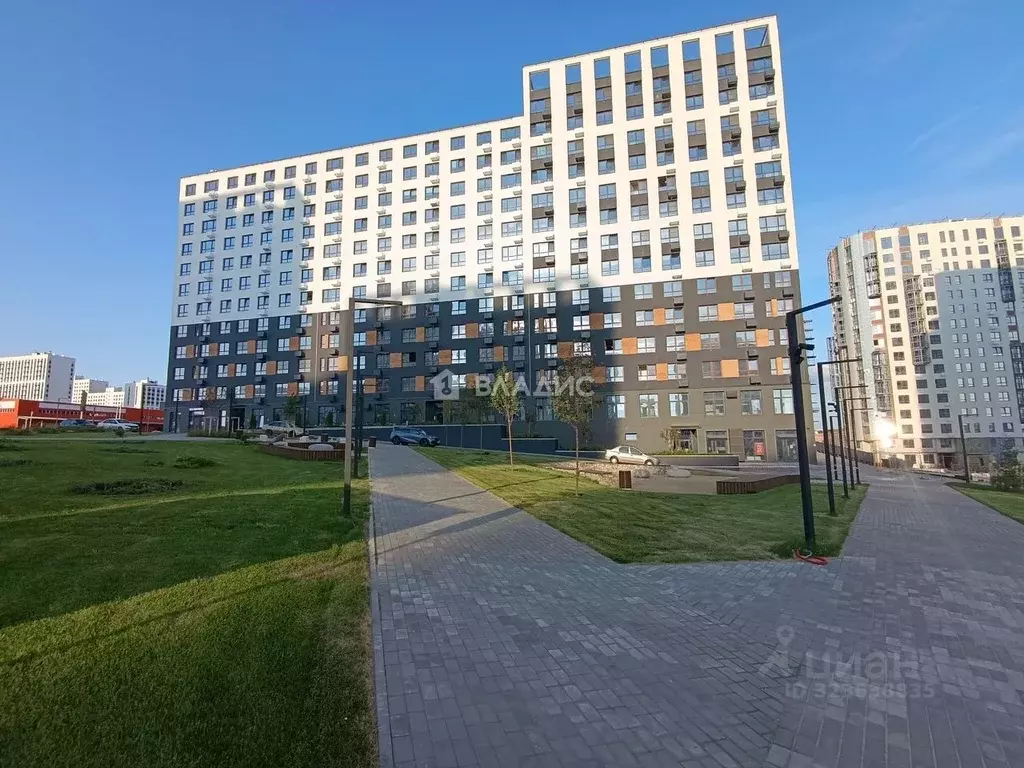 3-к кв. Пензенская область, Пенза ул. 65-летия Победы, 32 (84.0 м) - Фото 1