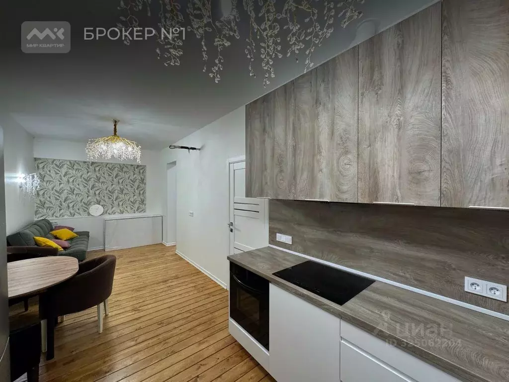 Дом в Ленинградская область, Всеволожский район, Бугровское городское ... - Фото 2