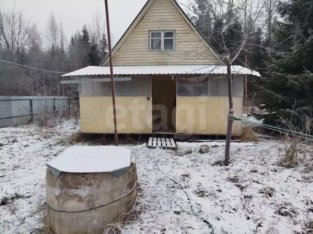 Дом в Ленинградская область, Киришский район, Будогощское городское ... - Фото 1