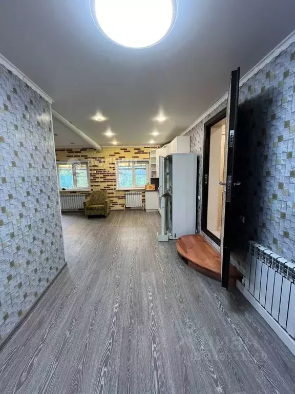 Дом в Чувашия, Чебоксары Альгешевская ул., 19 (50 м) - Фото 2