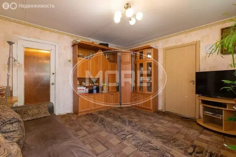 4-комнатная квартира: Калининград, улица Репина, 62 (62.3 м) - Фото 1