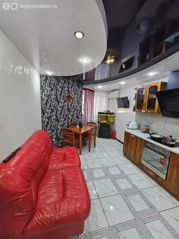 2-комнатная квартира: Энгельс, Тихая улица, 55 (87 м) - Фото 2