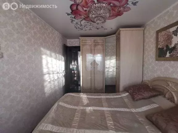 4-комнатная квартира: Александров, улица Королёва, 1 (74.4 м) - Фото 0