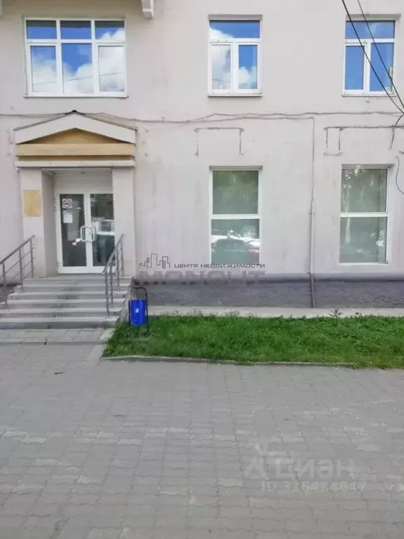 Торговая площадь в Свердловская область, Екатеринбург ул. Малышева, ... - Фото 1