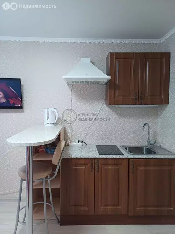 Квартира-студия: Казань, улица Короленко, 40 (18.4 м) - Фото 1