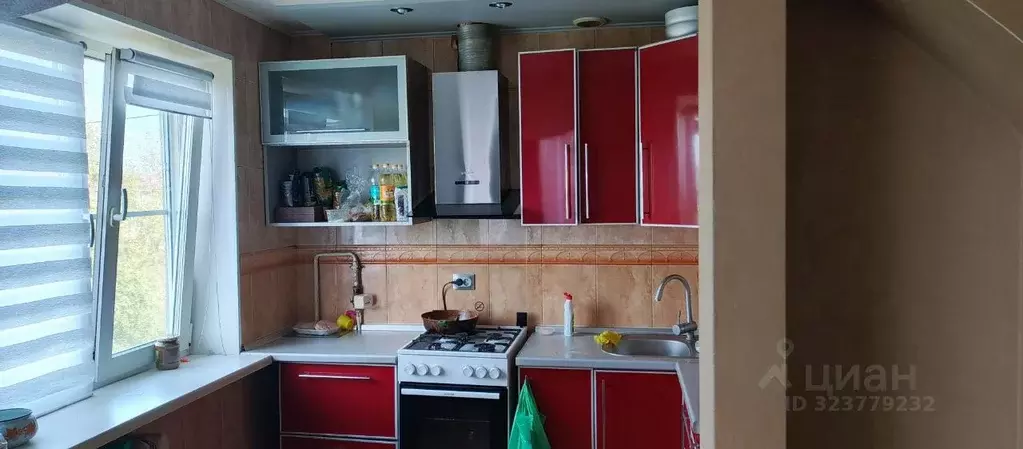 3-к кв. Омская область, Омск ул. 75-й Гвардейской Бригады, 18 (56.9 м) - Фото 1