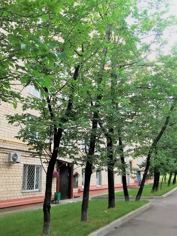 Продается комната в 3-комнатной квартире - Фото 2