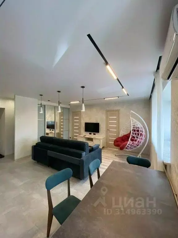 3-к кв. Нижегородская область, Нижний Новгород ул. Максима Горького, ... - Фото 1