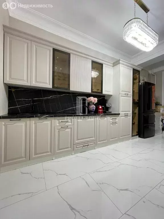 3-комнатная квартира: Махачкала, Гапцахская улица, 20 (102 м) - Фото 1