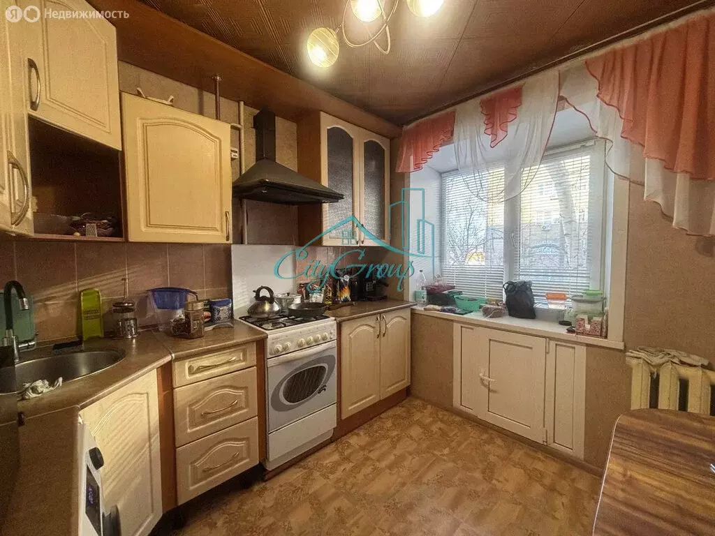 3-комнатная квартира: Гай, Молодёжная улица, 67А (57.2 м) - Фото 1