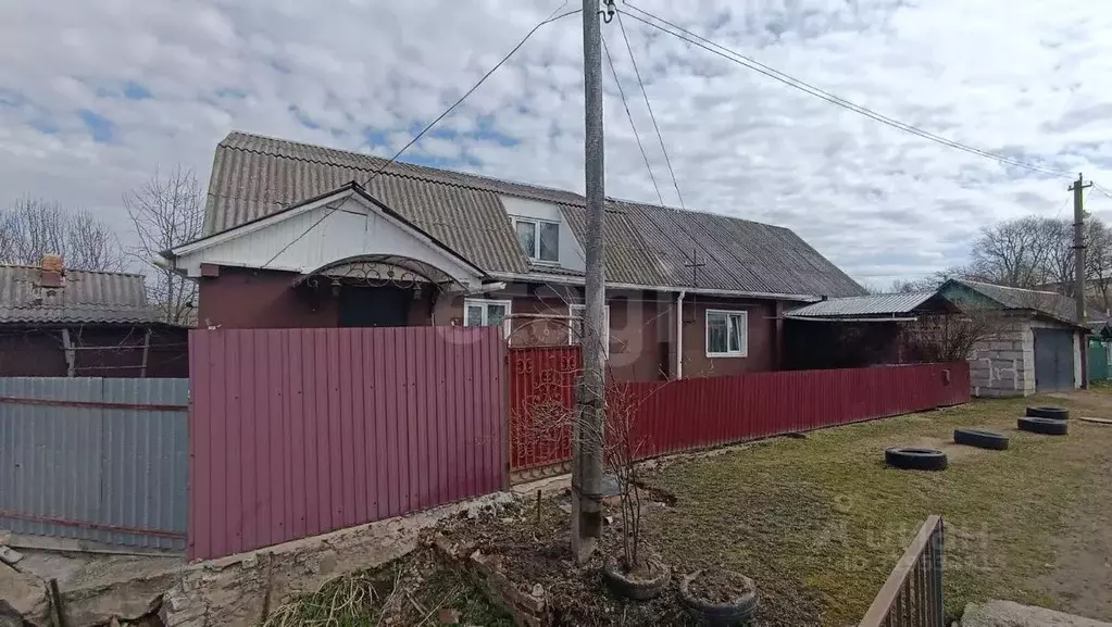Дом в Смоленская область, Рославль пер. Тимирязева, 2 (166 м) - Фото 0