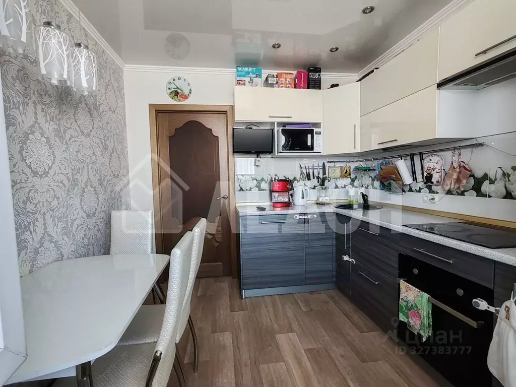 1-к кв. Омская область, Омск ул. Кирова, 20 (40.3 м) - Фото 1