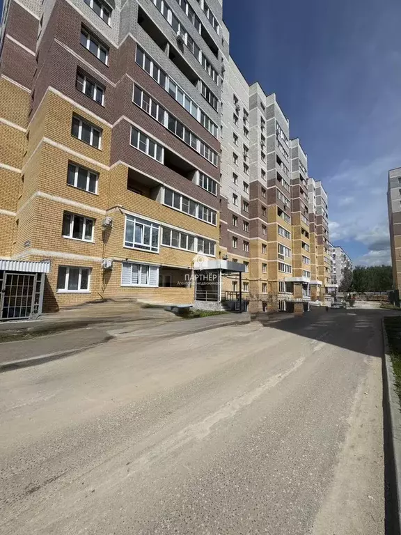 2-к. квартира, 57,4 м, 1/10 эт. - Фото 0