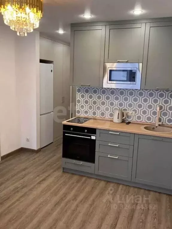 1-к кв. Тюменская область, Тюмень ул. Новоселов, 92 (37.0 м) - Фото 1