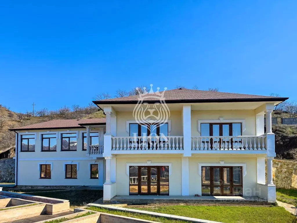 Дом в Крым, Алушта муниципальный округ, с. Малореченское ул. ... - Фото 1