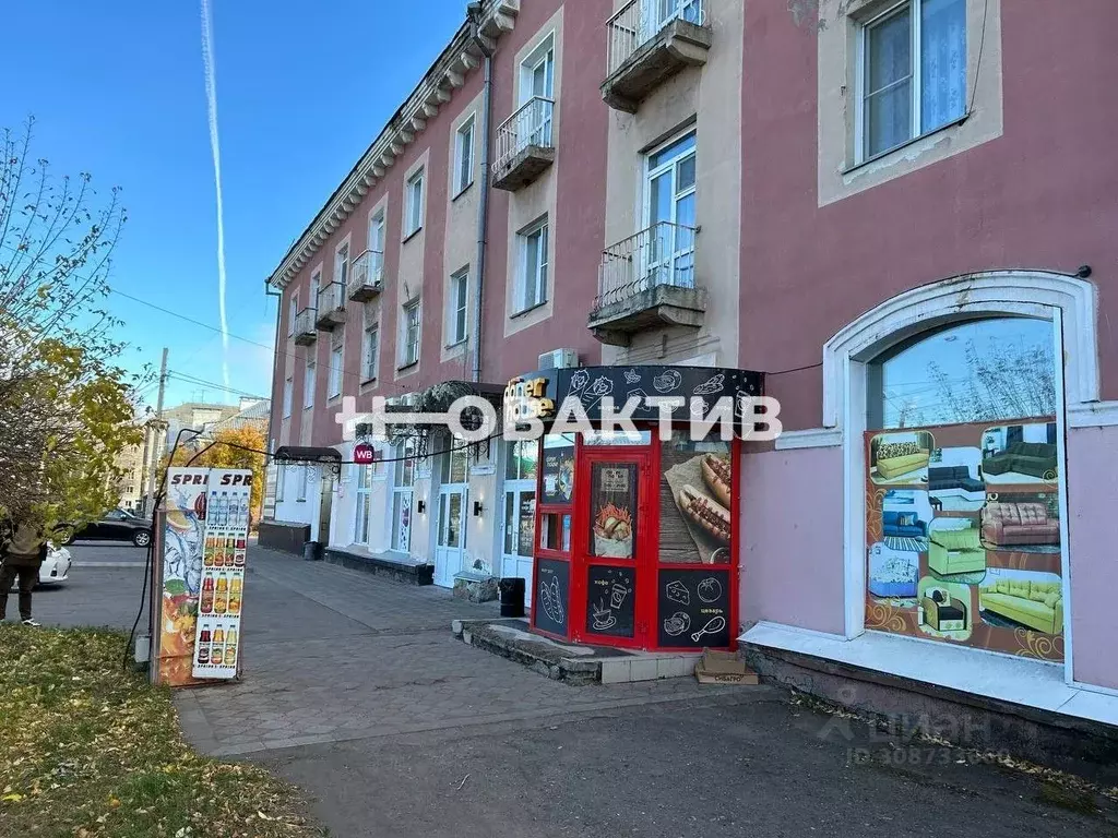 Торговая площадь в Новосибирская область, Барабинск ул. Карла Маркса, ... - Фото 1