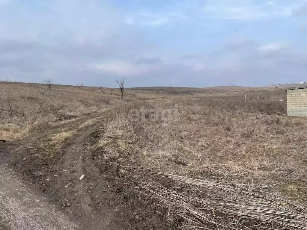 Участок в Ингушетия, Назрань  (6.0 сот.) - Фото 0