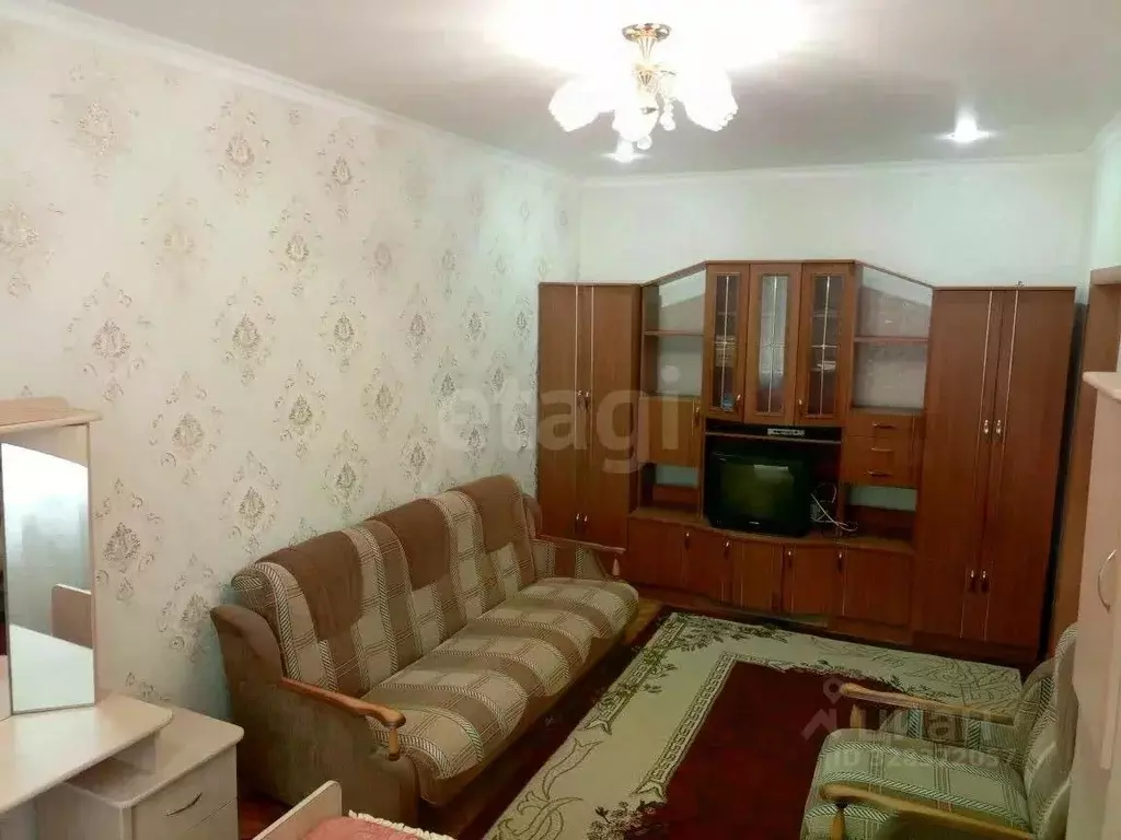 1-к кв. Краснодарский край, Ейск Коммунистическая ул. (30.0 м) - Фото 1