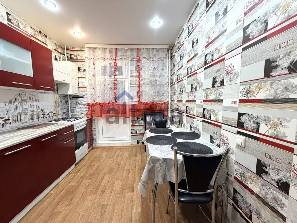 1-к кв. Татарстан, Зеленодольский район, Осиновское с/пос, с. Осиново ... - Фото 2