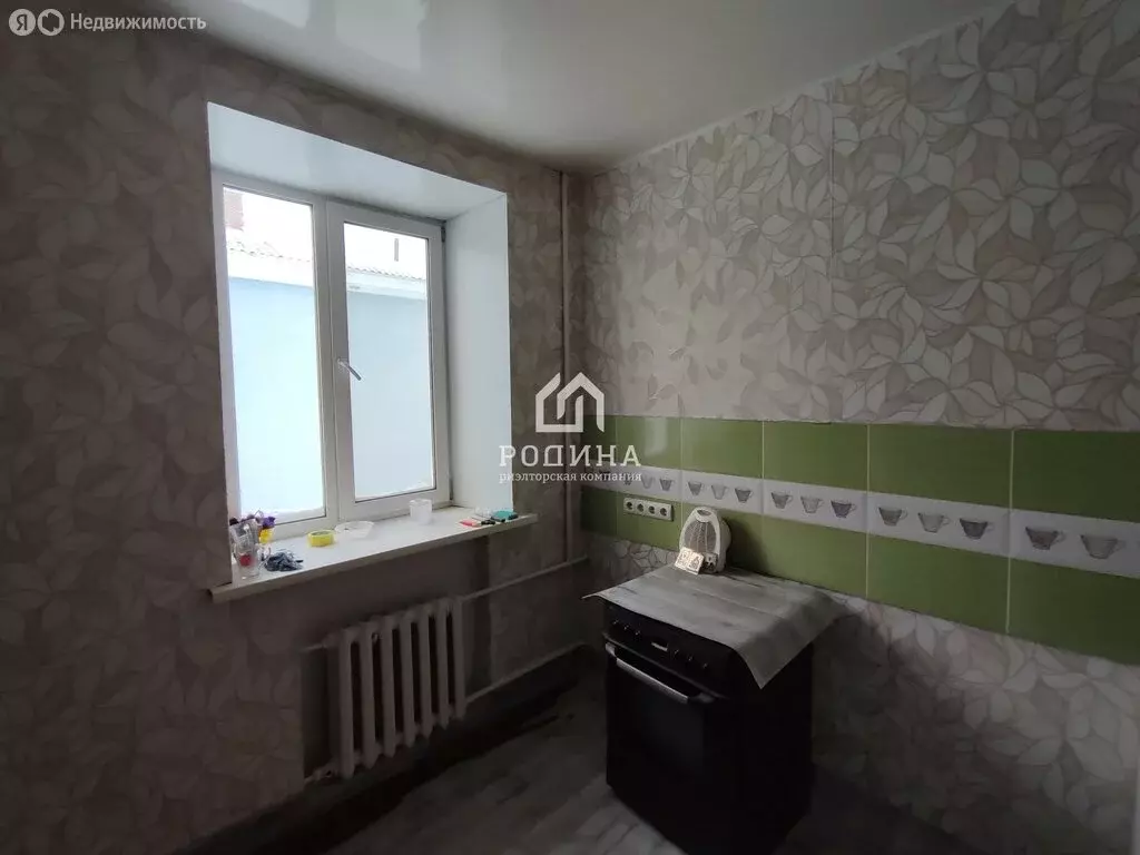 3-комнатная квартира: Комсомольск-на-Амуре, улица Жуковского, 44 (78.3 ... - Фото 1