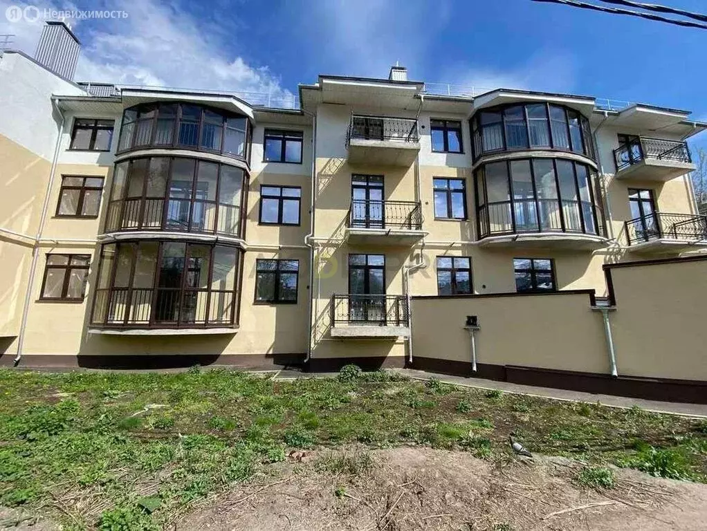 4-комнатная квартира: Ярославль, улица Суркова, 3А (145.2 м) - Фото 2