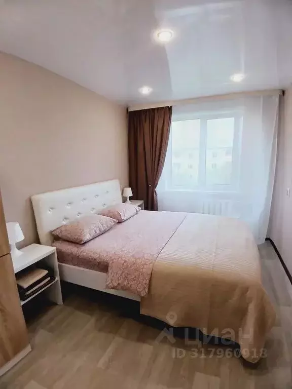 2-к кв. Свердловская область, Екатеринбург ул. Большакова, 99 (50.0 м) - Фото 0
