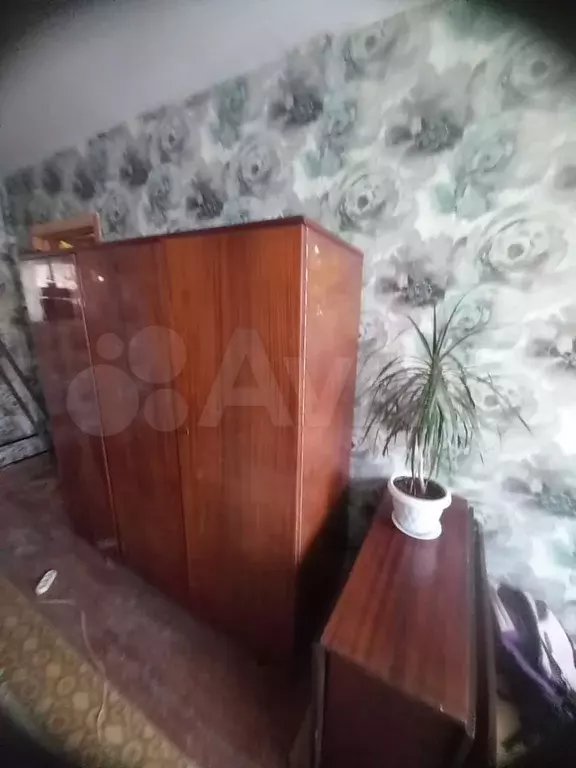 Комната 14 м в 3-к., 1/5 эт. - Фото 1