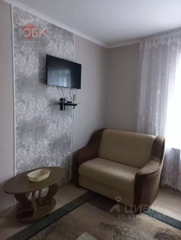 3-к кв. Крым, Евпатория ул. Революции, 25 (60.0 м) - Фото 1