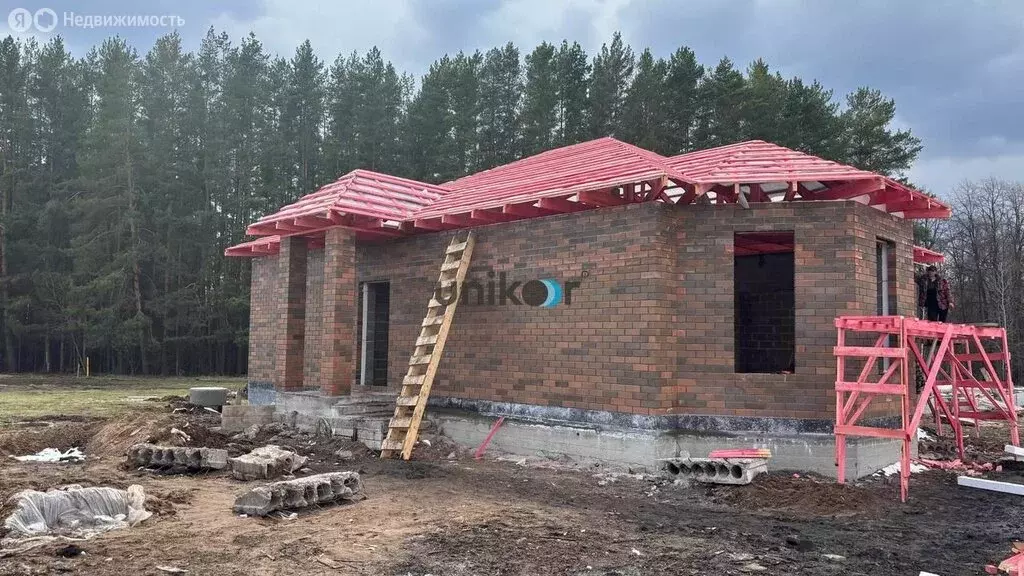 Дом в село Акбердино, Газпромовская улица (112 м) - Фото 1