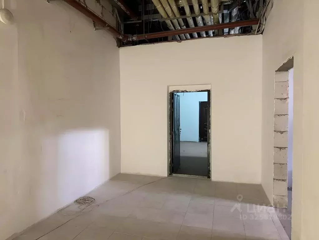 Помещение свободного назначения в Краснодарский край, Краснодар Завод ... - Фото 0