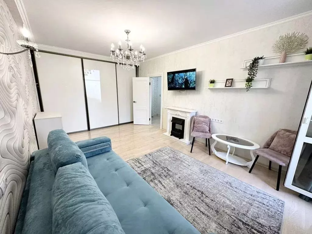 2-к кв. Краснодарский край, Сочи Центральный мкр, ул. Навагинская, 16 ... - Фото 1