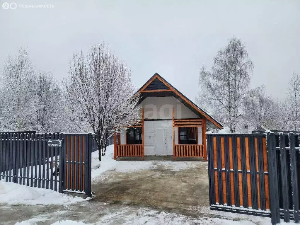 Дом в посёлок городского типа имени Воровского, Ореховая улица (93.4 ... - Фото 1