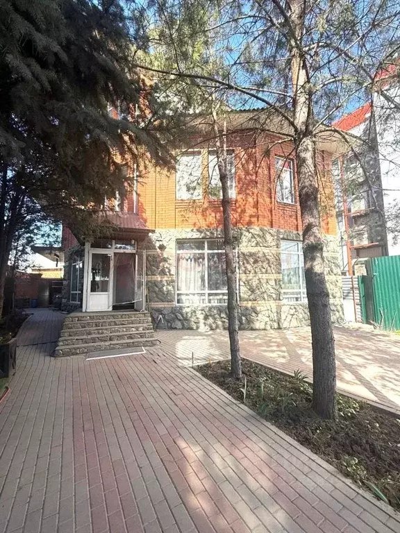 Дом в Ростовская область, Ростов-на-Дону просп. Стачки, 74А (303 м) - Фото 0