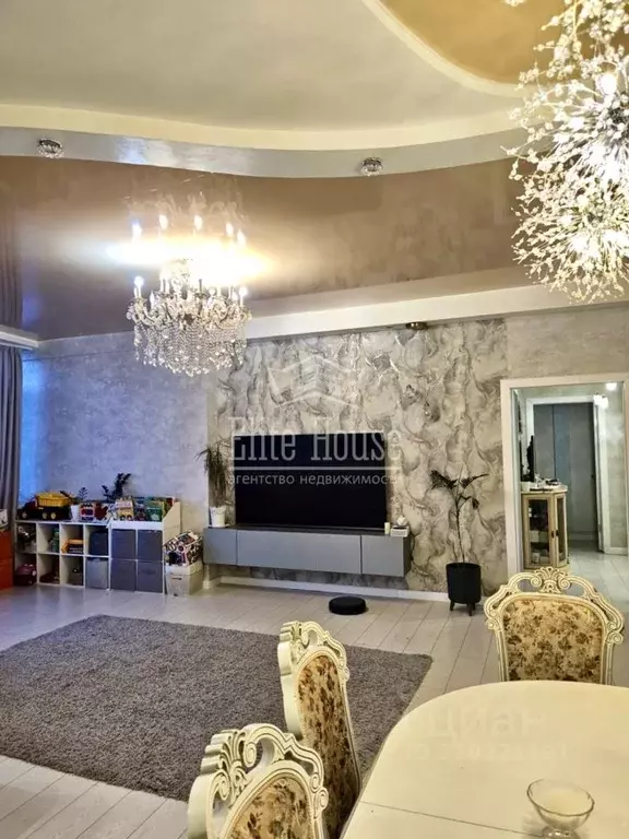 3-к кв. Калужская область, Калуга ул. Генерала Попова, 10 (103.3 м) - Фото 1