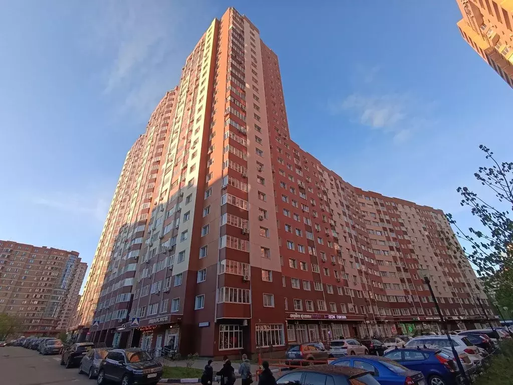 2-к кв. Московская область, Реутов Юбилейный просп., 40 (74.9 м) - Фото 0