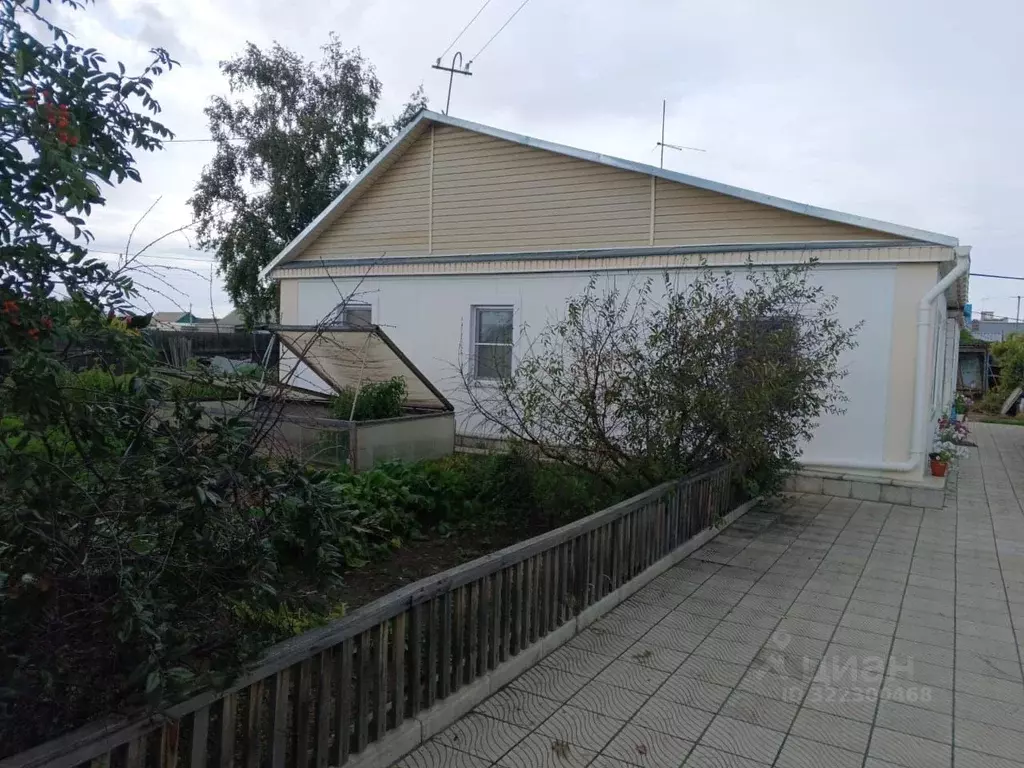 Дом в Алтайский край, Яровое Барнаульская ул. (89 м) - Фото 1