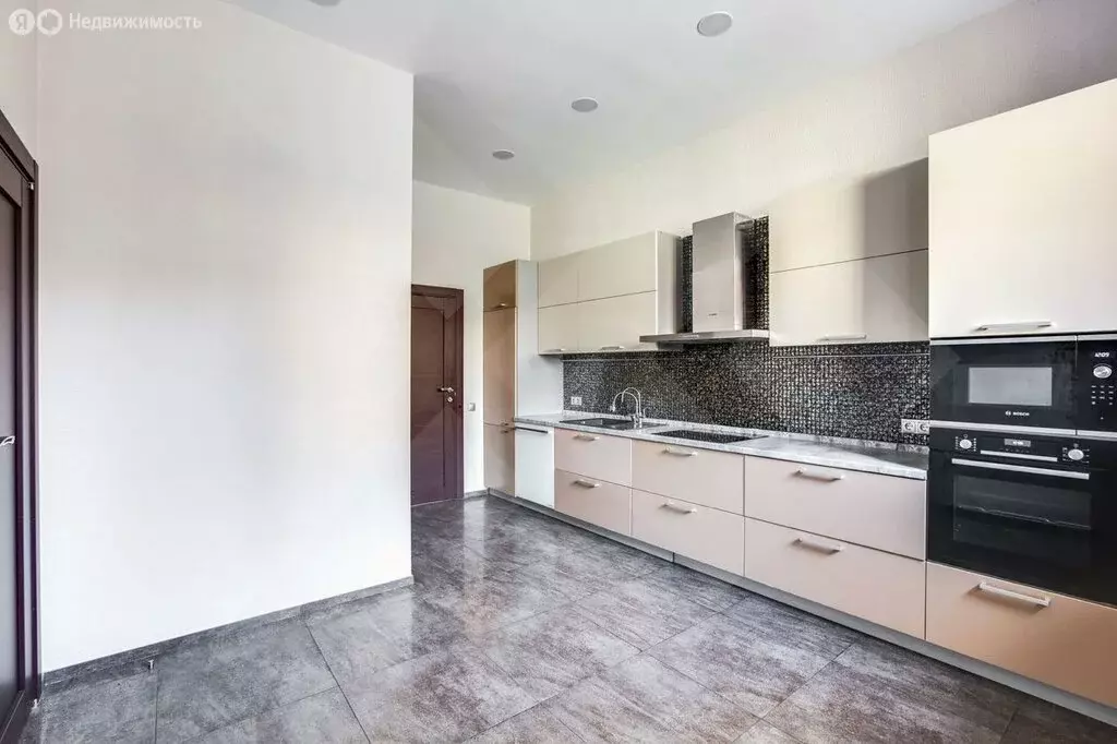 6-комнатная квартира: Москва, Нежинская улица, 14к7 (332 м) - Фото 1