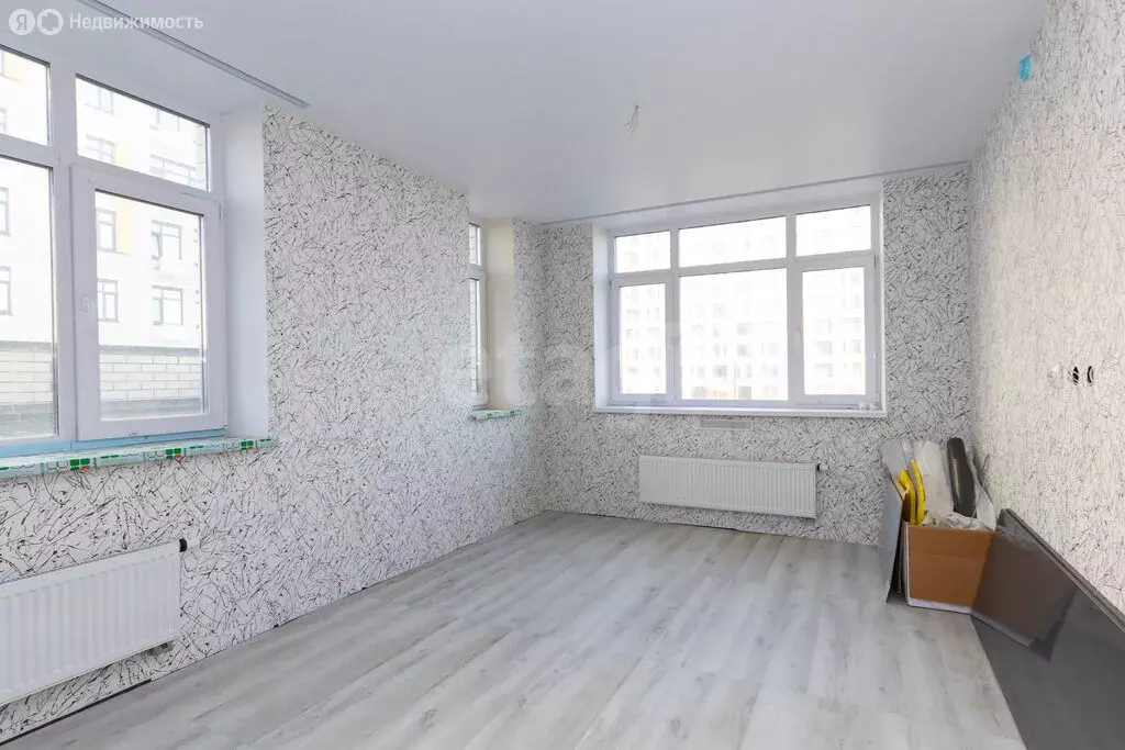 3-комнатная квартира: Тюмень, Алматинская улица, 6 (95.5 м) - Фото 2