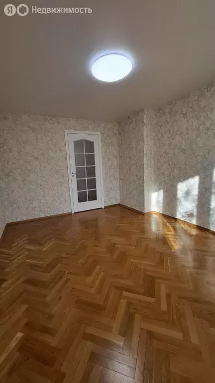 2-комнатная квартира: Екатеринбург, улица Владимира Высоцкого, 22 ... - Фото 2