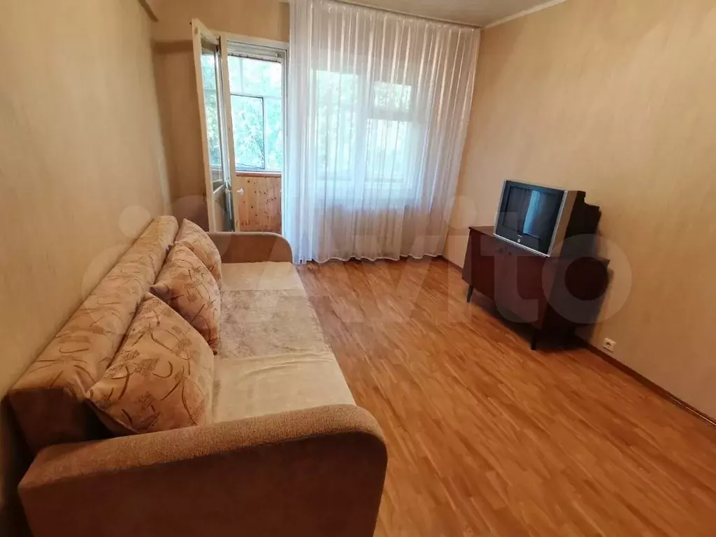 1-к. квартира, 37 м, 5/5 эт. - Фото 0