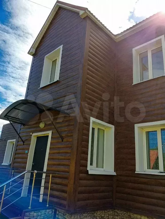 Комната 30 м, 1/2 эт. - Фото 0