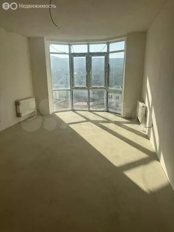 1-комнатная квартира: Феодосия, Симферопольское шоссе, 11к1 (45.6 м) - Фото 1