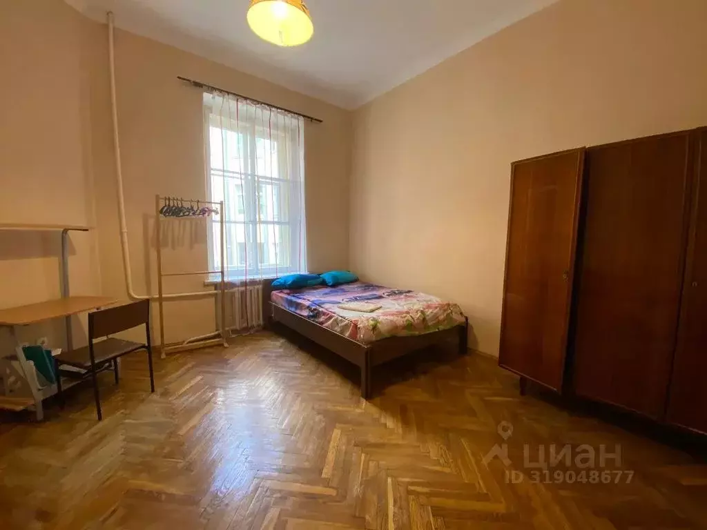 Комната Санкт-Петербург 14-я Васильевского острова линия, 11/38 - Фото 0