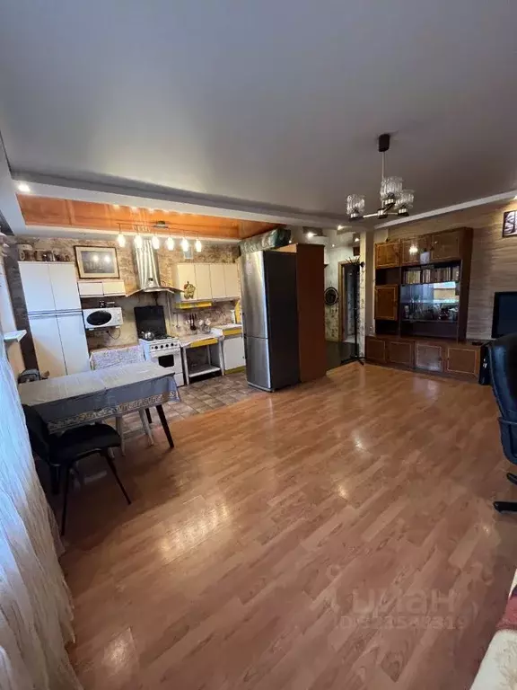 4-к кв. Свердловская область, Екатеринбург ул. Циолковского, 84 (74.0 ... - Фото 2