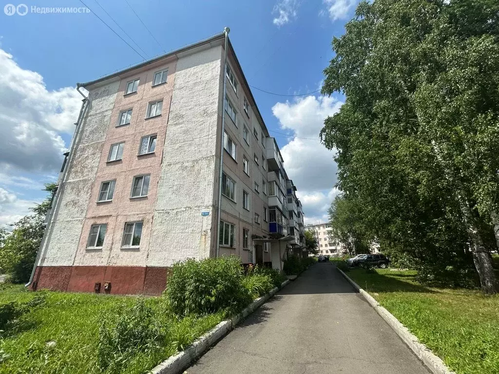 2-комнатная квартира: Берёзовский, Комсомольский бульвар, 7 (44.5 м) - Фото 0