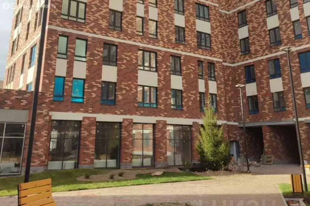 2-комнатная квартира: Екатеринбург, Автомагистральная улица, 11 (84 м) - Фото 2