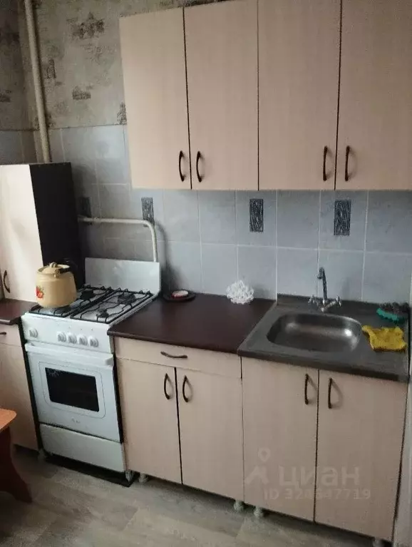 2-к кв. Красноярский край, Красноярск просп. Металлургов, 49 (45.0 м) - Фото 2